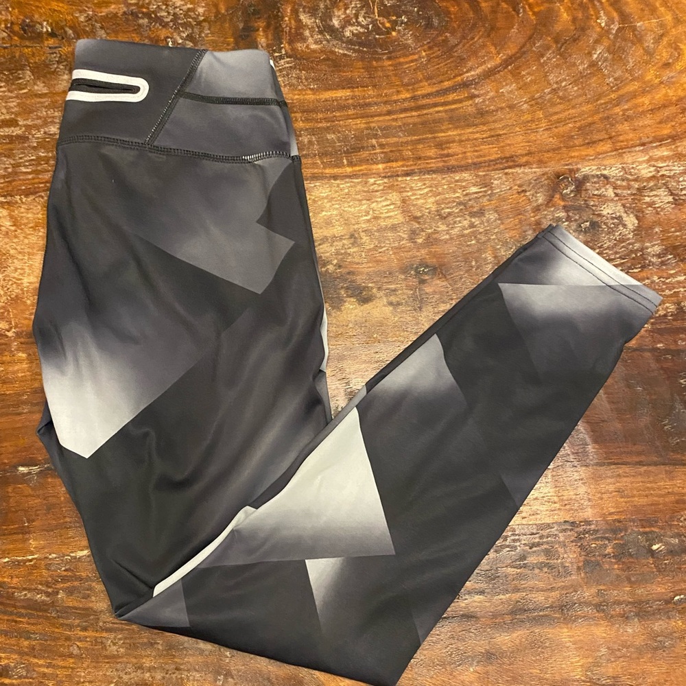 Athleta leggings